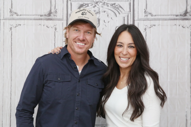 chip and joanna gaines net worth